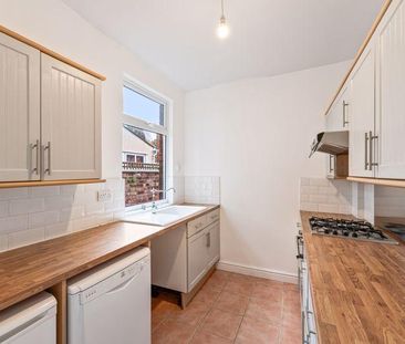 2 bedroom terraced house to rent - Photo 5