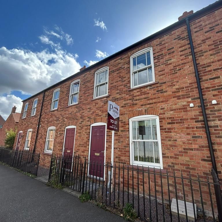 2 bedroom terraced house to rent - Photo 1