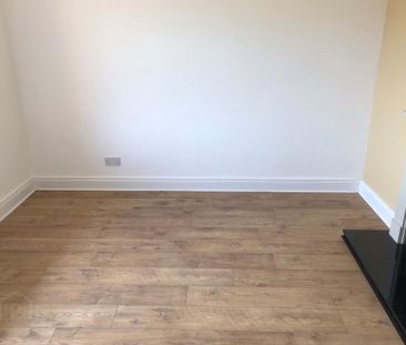 91 Belfast Road, Carrickfergus, BT38 8BY - Photo 2