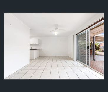 Coastal Living in a Prime Mount Coolum Location - Photo 1