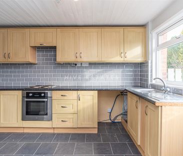 Perth Gardens, Wallsend, Tyne and Wear - Photo 5