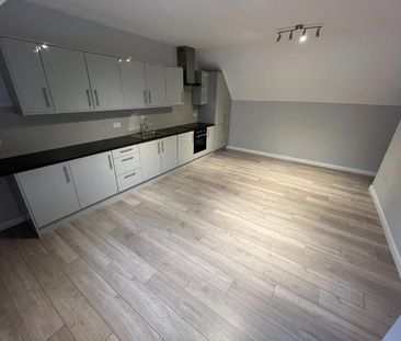 1 bedroom duplex to rent - Photo 2