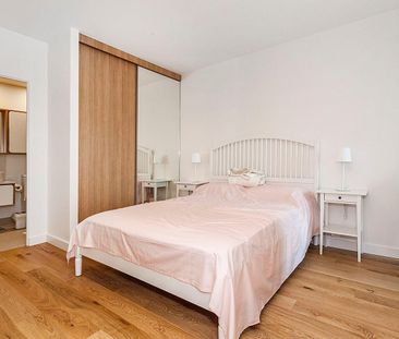 Fully Furnished Apartment in Doncaster's The Nest - Photo 2