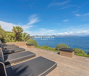 Villa pieds dans l'eau à la location - Saint-Tropez - Vue mer panor... - Photo 1