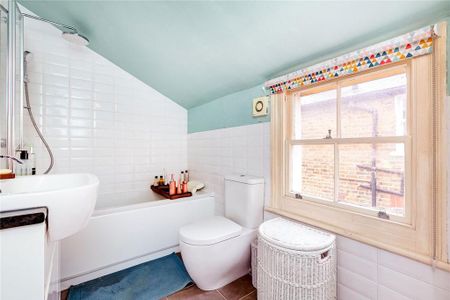 1 bedroom flat to rent - Photo 2