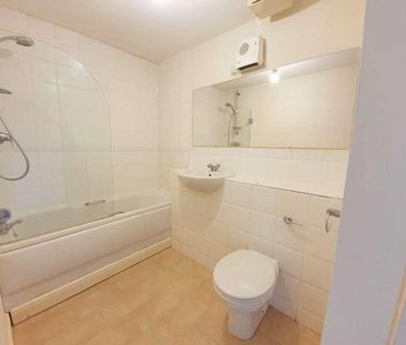 Siloam Place, Ipswich, IP3 - Photo 1