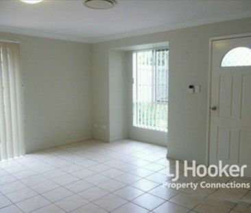3 Bedroom Townhouse - Includes Pool and Tennis Court! - Photo 6