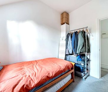 2 Bedroom Flat / Apartment - Victoria Road, Winchester - Photo 6