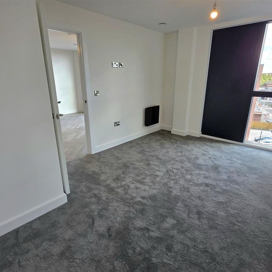 Castleward Boulevard, Derby - Photo 1