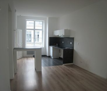 Location Appartement 3 pièces 48m² VALENCIENNES 59300 - Photo 5