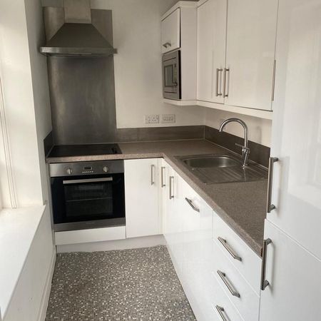 1 bedroom apartment to rent - Photo 3