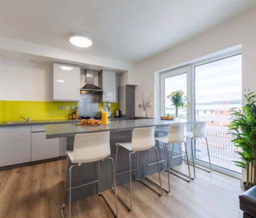 Gold Ensuite - Photo 2