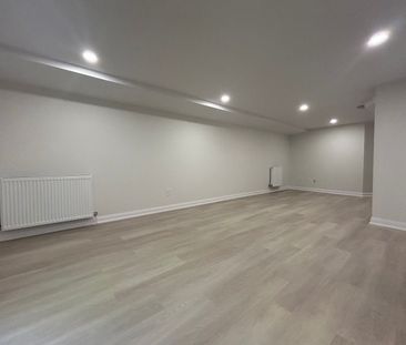 100 Lawton Boulevard apartment — Toronto, ON (1-Bedroom) - 1 Bedroom - Photo 6