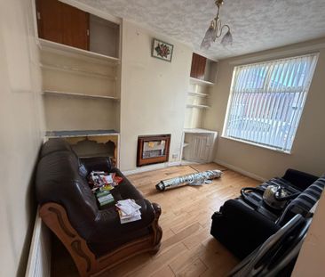 3 Bedroom in LE5 Area - Photo 1