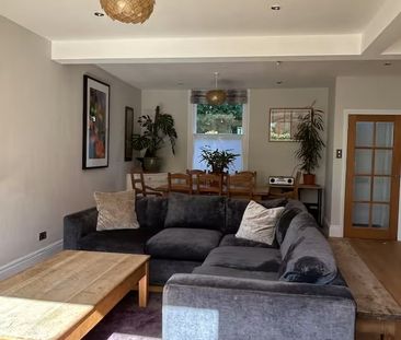 6 Bed Terraced House, College Lane, NW5 - Photo 2