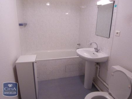 Location Appartement 1 pièce 23m² AUBIERE 63170 - Photo 3