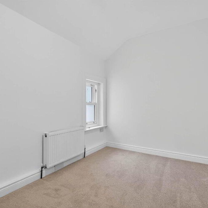 Apt 7, 51 53bridge Street, Lisburn, BT28 1XZ - Photo 1
