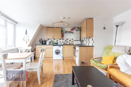 2 bedroom apartment to rent - Photo 4
