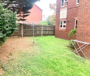 Captains Place, So14 - Photo 6