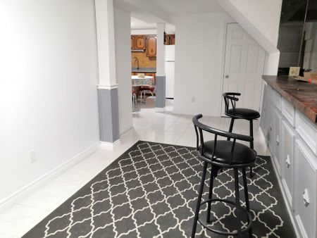 For Lease - 48 Cherry Hills Road, Vaughan, Ontario - Photo 2
