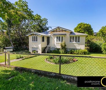 Charming Queenslander With Exceptional Space & Lifestyle Convenience - Photo 3