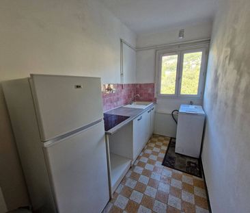 Location appartement 2 pièces 35 m² à Toulon (83100) - Photo 2