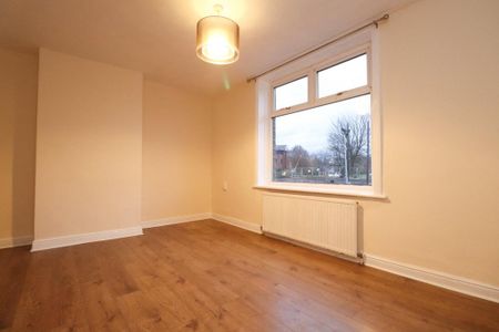 3 bedroom terraced house to rent - Photo 3