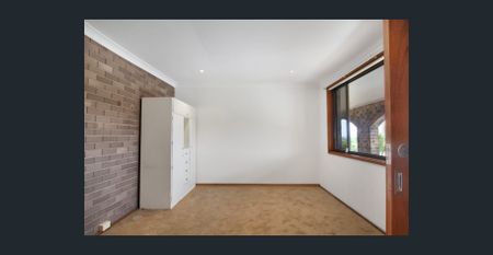 Space for Students or Families! - Photo 3