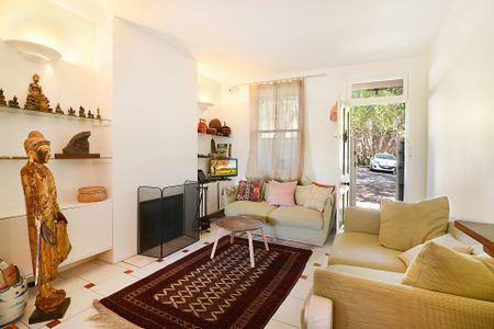 170 Sutherland Street, Paddington NSW 2021 - House For Rent | Domain - Photo 2