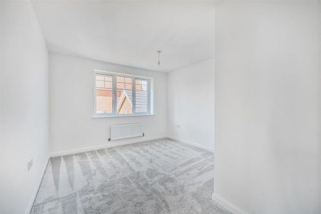 3 bedroom detached house to rent - Photo 5