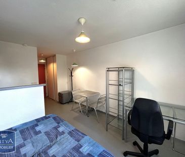 Location Appartement 1 pièce 17m² JACOB BELLECOMBETTE 73000 - Photo 1