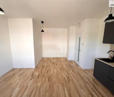 Pronájem bytu 1+kk, 32 m - Fotografie 1