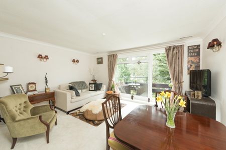 Brockley Combe, Weybridge, KT13 - Photo 5