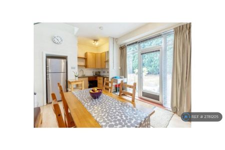 1 bedroom maisonette to rent - Photo 4