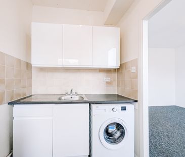 1 Bed Flat, St James's Road, CR0 - Photo 4