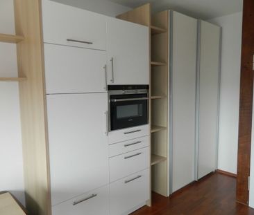 erfolgreich vermietet: komplett möbliertes Appartment in München Ne... - Foto 1