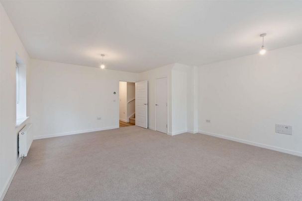 4 bedroom house to rent - Photo 1