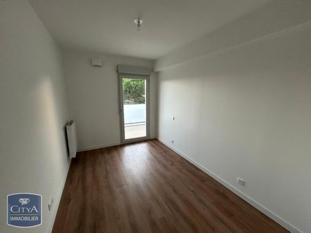 Location Appartement 3 pièces 65m² AYTRE 17440 - Photo 5