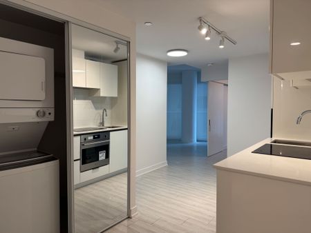 For Lease - 230 Simcoe Street Unit# 1024, Toronto, Ontario - Photo 4