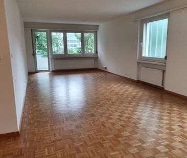 Helle 3.5-Zimmer Wohnung in Dübendorf - Photo 1