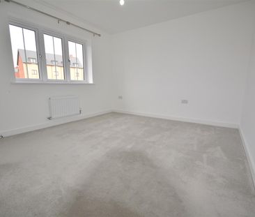 1 Springfield Drive, Derby, DE22 2TU - Photo 5