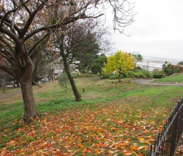 3 bedroom flat to rent - Photo 4