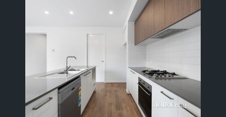 Immense style, uncompromising quality, and unbeatable functionality - Photo 5