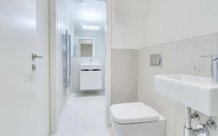 Pronájem bytu 2+kk 61 m² - Photo 2