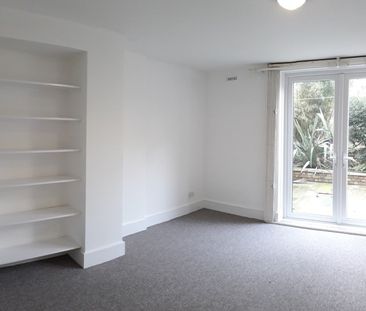 1 Bed Flat, St. Mark's Rise, E8 - Photo 3