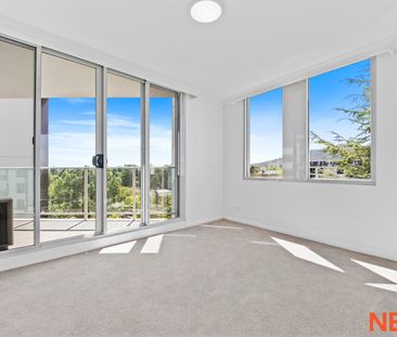 Luxury Living in the Heart of the City – Spacious & Sophisticated - Photo 3