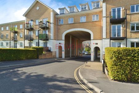 2 bedroom flat to rent - Photo 3