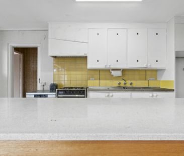 Ideal Location! - Photo 4