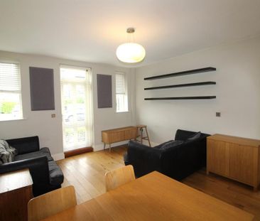 2 bedroom cottage to rent - Photo 2