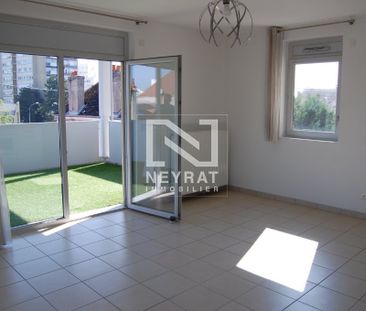 Location Appartement 2 pièces 54m² CHALON SUR SAONE 71100 - Photo 2